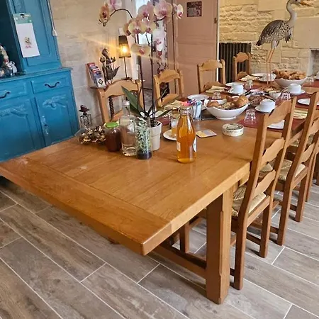 B&B Joyeux Reveil 3*