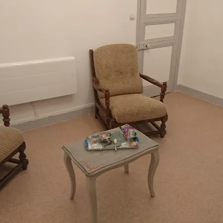 Joyeux Reveil 쿠르쇨 쉬르 메르