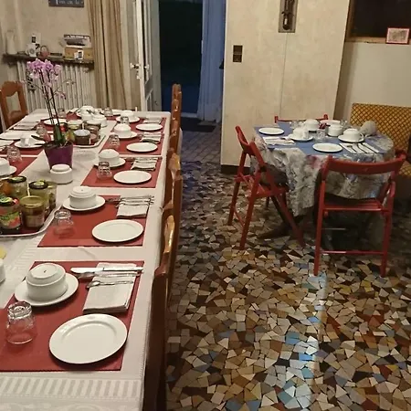 Joyeux Reveil Nocleg ze śniadaniem Courseulles-sur-Mer
