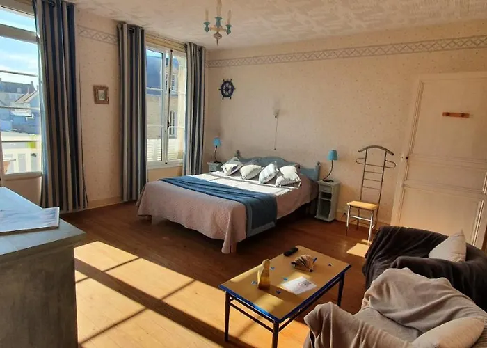 Bed & Breakfast Joyeux Reveil 3*